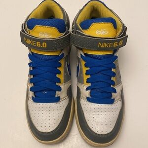Nike 6.0 Mogan Mid 2 Sneakers 407716-007 Size 5.5Y